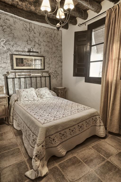 La Casa Del Tio Venancio Vendégház Caracenilla Szoba fotó